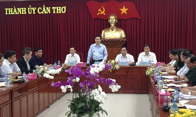 Vizepremierminister Vuong Dinh Hue besucht die Stadt Can Tho - ảnh 1